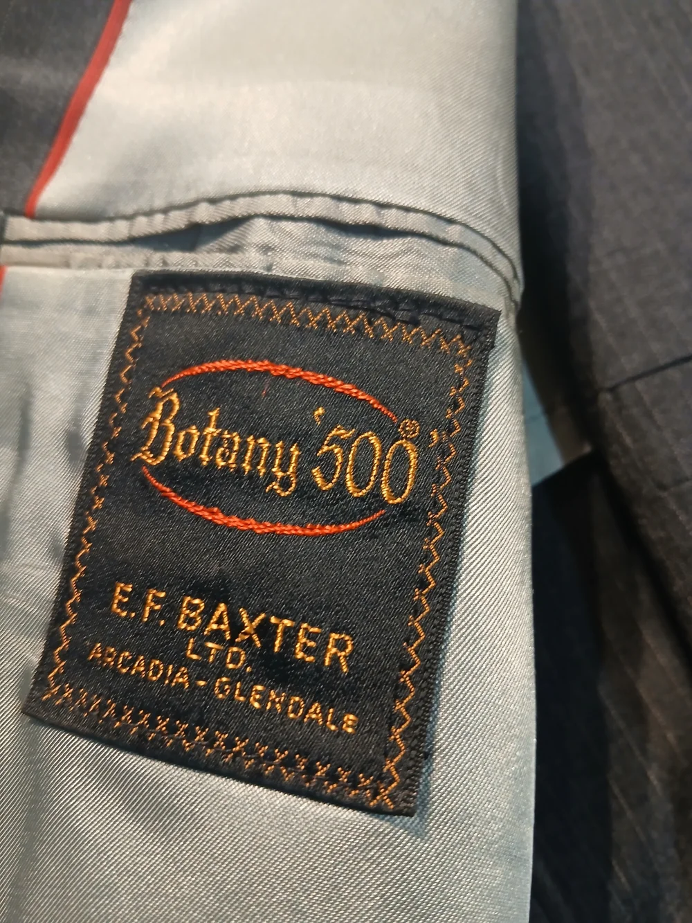 Botany 500 vintage subtle gray